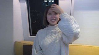 走光的诱惑～青涩可爱的朋友妈妈～